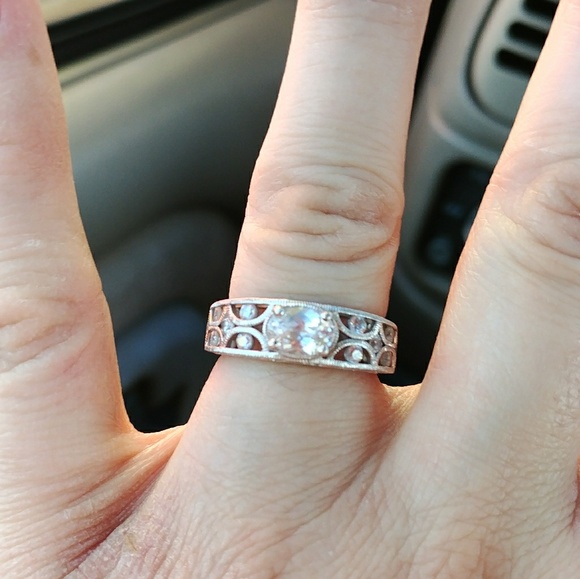 Tacori Jewelry - Tacori epiphany CZ ring size 7